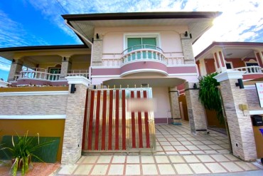 GPPH1629  2-storey house in South Pattaya for rent