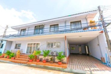 GPPH1636  The beautiful 2-storey house at North Pattaya