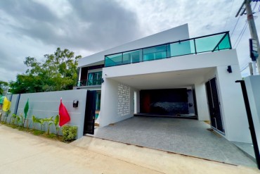 image 16 GPPH1637 Brand-New Luxury Pool Villa in Huay Yai