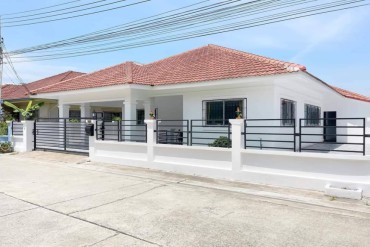 image 34 GPPH1645 One storey fully furnished house in East Pattaya