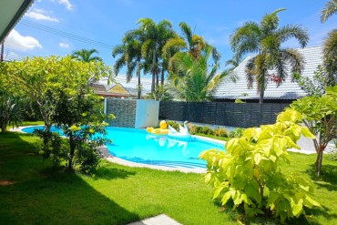 image 16 GPPH1650 Beautiful house with swimming pool for sale