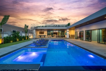 GPPH1472_A  Top modern Poolvilla with 6 bedrooms in East-Pattaya