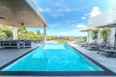 GPPH1472_C  Perfect luxurious Poolvilla on hillside