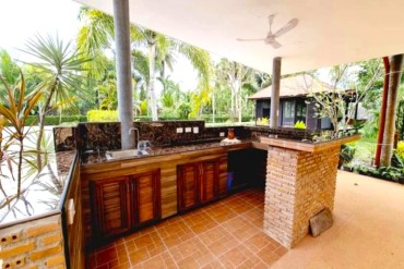 image 19 GPPH1678 Geraeumiges Haus im luxurioesen balinesischen Design