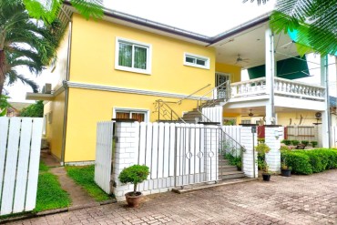 GPPH1706 Available soon Familienhaus mit 4 Schlafzimmern in Ost-Pattaya
