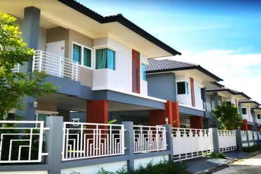 image 10 GPPH1715 Doppelhaus mit 3 Schlafzimmern in Bang Saray