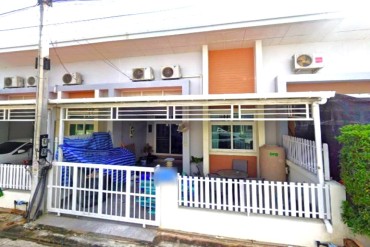 GPPH1718  Stadthaus in Ost-Pattaya zu verkaufen