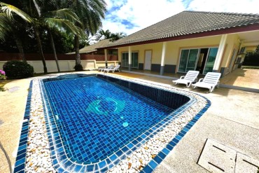 image 20 GPPH1723 Fully furnished house with swimming pool