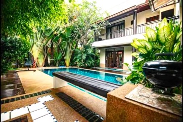 image 13 GPPH1725 Moderne Poolvilla im thailaendischen Stil mit 5 Schlafzimmern