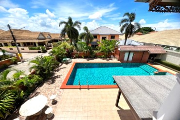 image 20 GPPH1745 Stilvolle zweistoeckige Poolvilla in Ost-Pattaya
