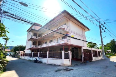 image 11 GPPB0382 Gewerbliches Apartmentgebaeude in Sued-Pattaya