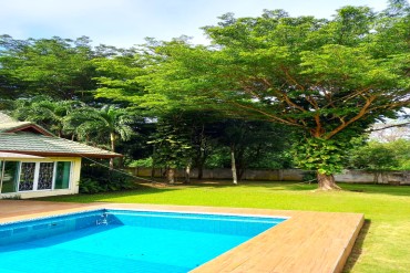 image 21 GPPH1763 Gorgeous 4-bedroom poolvilla with shady gardens