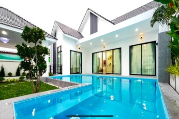 GPPH1772  Villa mit einem Pool in Ost-Pattaya zu verkaufen