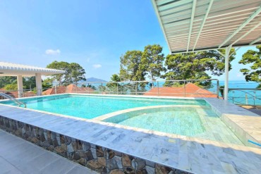 image 28 GPPH1784 Neue 3-stoeckige Villa mit Sky-Pool