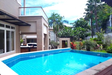 GPPH1799   Gorgeous 2-storey poolvilla for rent