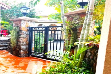 image 16 GPPH1801 Cozy 5-bedroom pool villa with garden