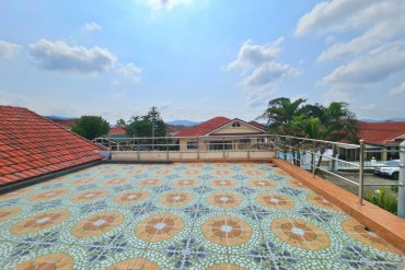image 29 GPPH1813 Bali poolvilla for sale in Sattahip