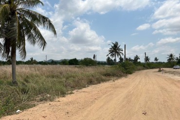 GPPL0223  Land with over 5 rai for sale in Huay Yai